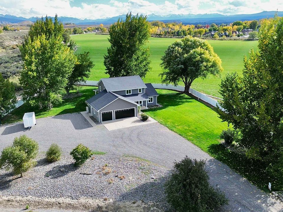 1st image of 66356 Otter Rd