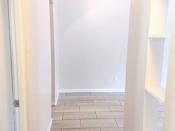 5th image of 114 E Mariposa St APT 9