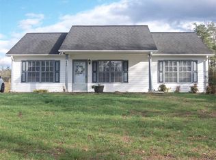 445 Brown Rd, Spartanburg, SC 29302