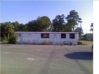 1st image of 102 15th St E