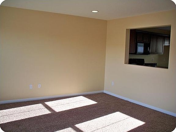 4th image of 168 W Finlay Dr