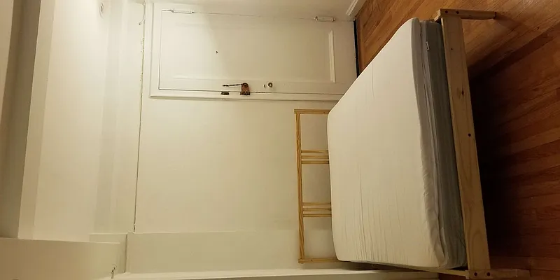 Rented by Compass | media 7