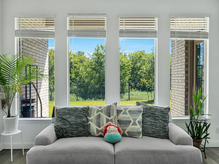 306 Dove Falls Dr — Photo 5