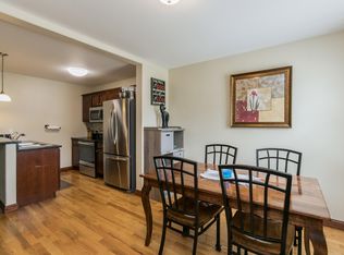 1200 8th St NW, Cedar Rapids, IA 52405