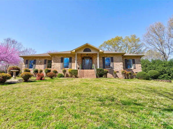 101 Hidden Cove Dr, Shelby, NC 28150