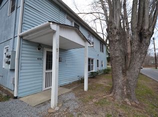 401 Lakeside Dr #B, Hendersonville, NC 28739