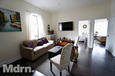 Rented by Mdrn Residential