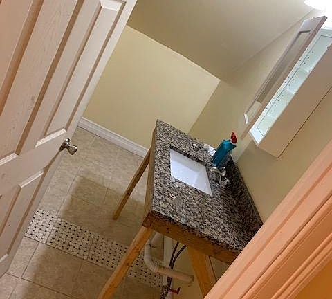 2nd image of 134 Berkshire St Floor 3