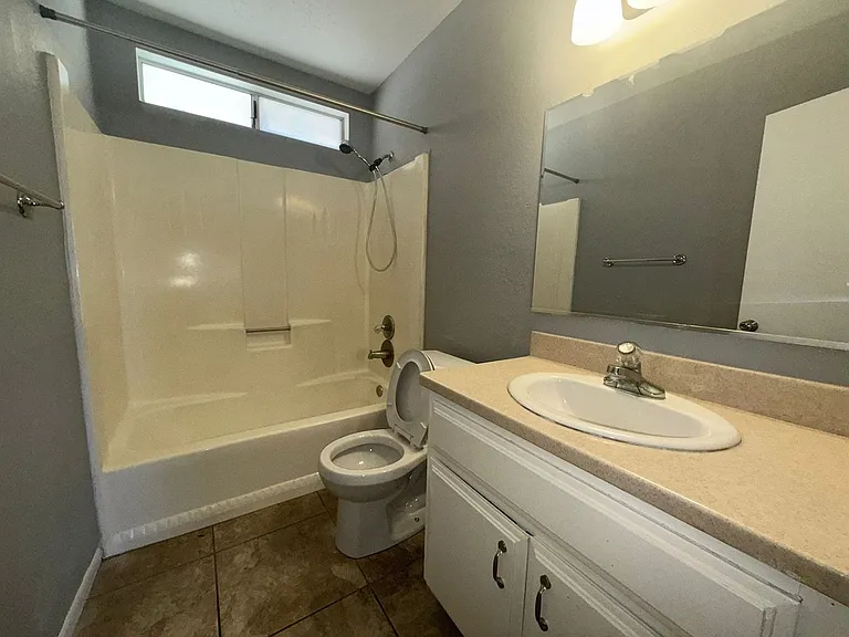 13340 Navajo Rd — Photo 14