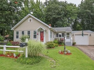 76 Kenberma St, Manchester, NH 03103