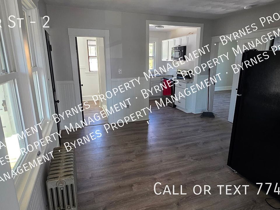 1st image of 30 Carter St #2
