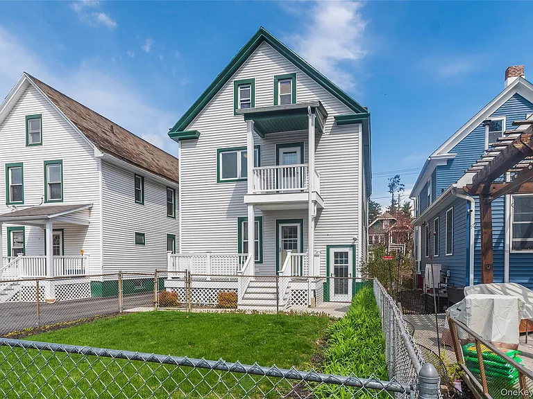 15 Taylor Ave — Photo 29