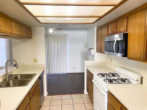 4th image of 308 Shade Ln
