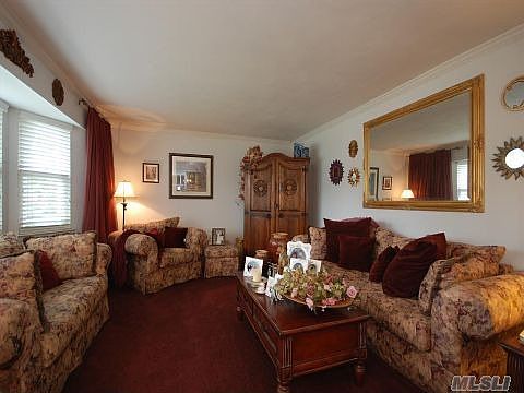 5th image of 12 Julia Cir