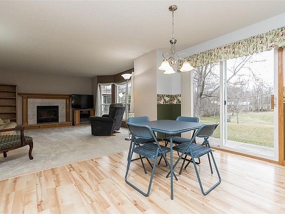 Eating area opens to Family Room