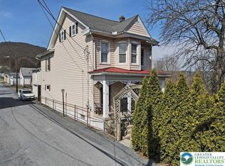 12 Chestnut Ave, Jim Thorpe, PA 18229