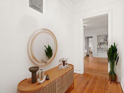 83-10 35th Ave APT 2V, Queens, NY, 11372