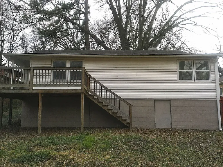 1420 Copeland Ave SW — Photo 11