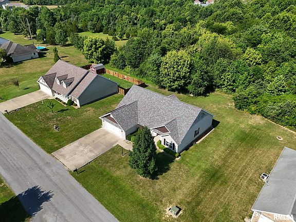 5th image of 407 Prince Ln