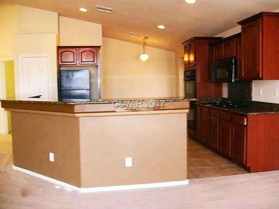 3rd image of 7868 Tolberts Mill Dr #0