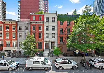 248 East 33rd Street in Kips Bay