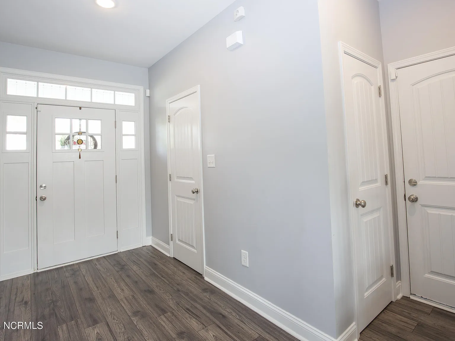 3 bed, 2.5 bath, $2,250 — Photo 4