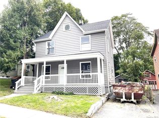 27 Rifton Pl, Walden, NY 12586