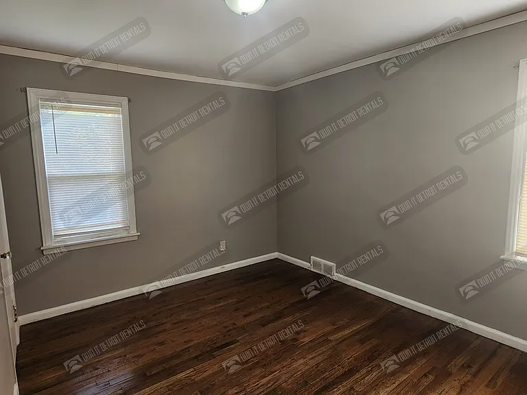 3666 Devonshire Rd — Photo 5