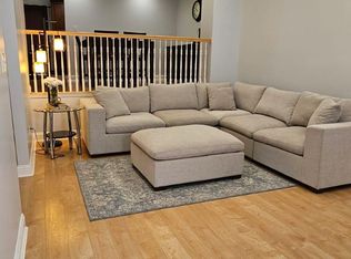 94 Pheasant Run, Edison, NJ 08820