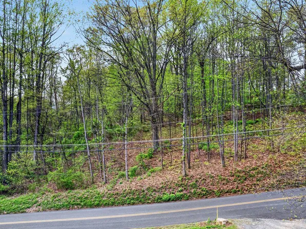 184 Long Lane Rd, Boyertown, PA 19512