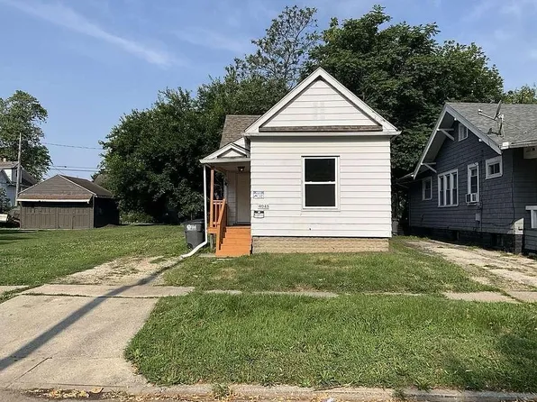 4045 Walker Ave, Toledo, OH 43612