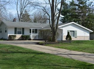 5995 Liberty Rd, Solon, OH 44139
