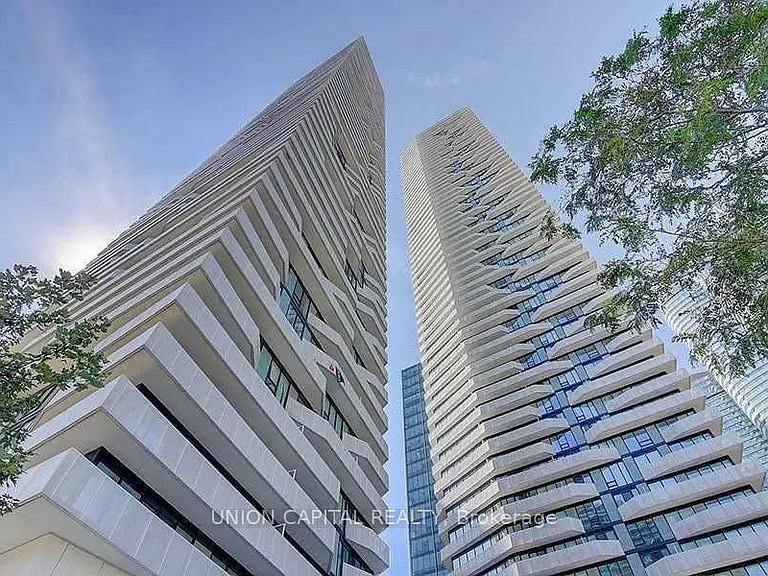 100 Harbour St #4307 — Photo 10