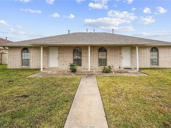 902 Camellia Ct APT A, College Station, TX 77840