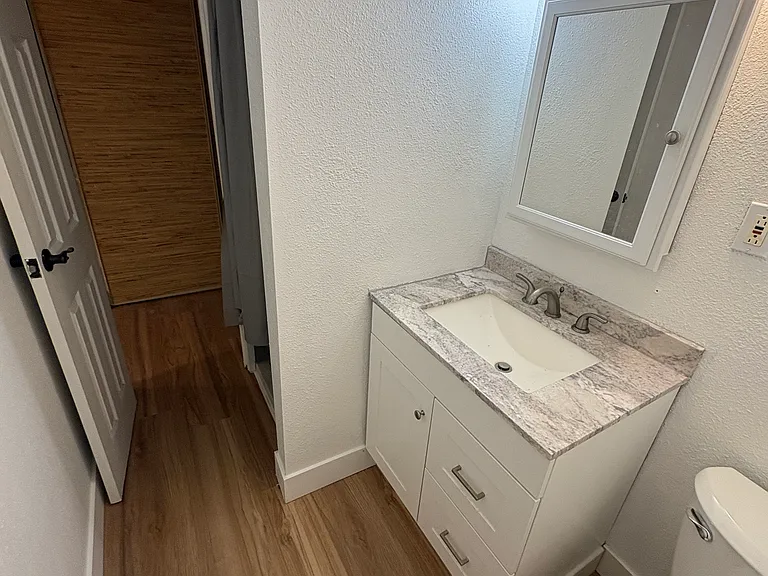 13963 E Utah Cir — Photo 6