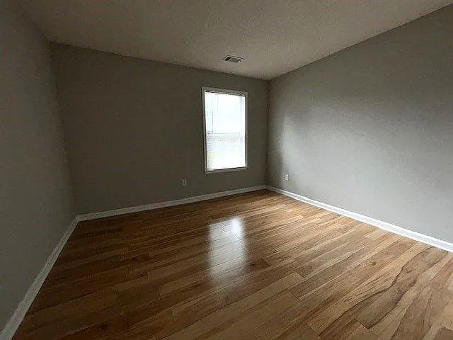 658 Glenbarrett Ct NE — Photo 19