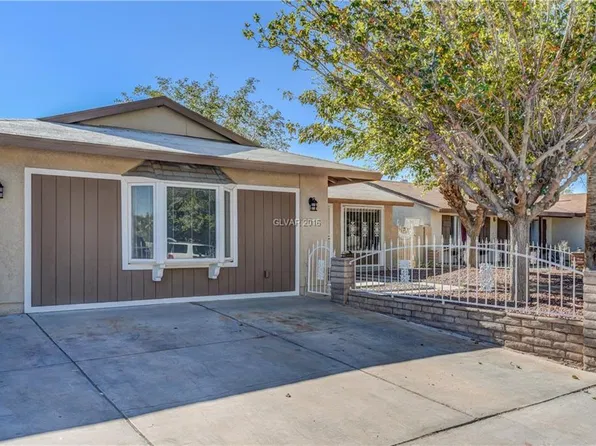 4829 Greencreek Dr, Las Vegas, NV 89110