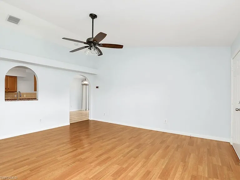 27595 Imperial River Rd — Photo 5