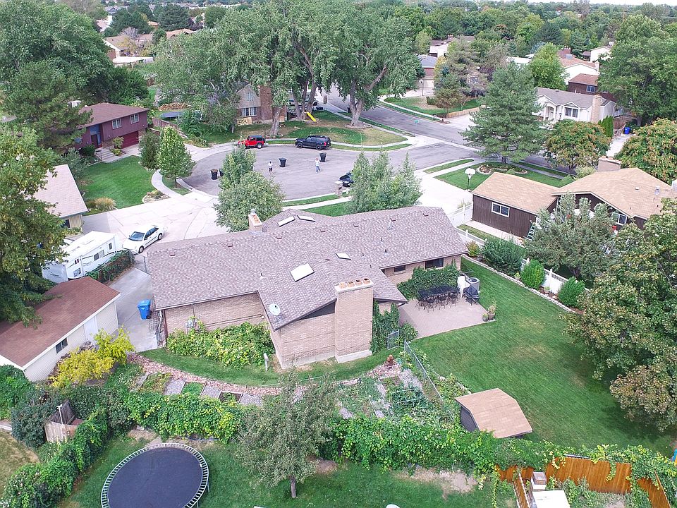 1st image of 5569 S Appian Cir