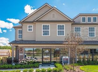 1570 Addison Cir #BLEXLG, Commerce Township, MI 48390