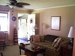 4th image of 705 Edgewater Dr #705