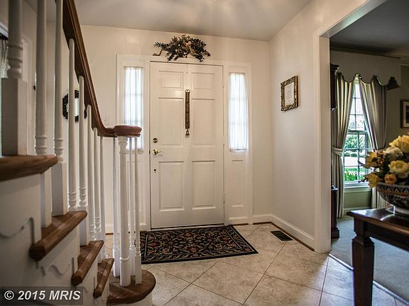 2nd image of 9312 Heather Glen Dr