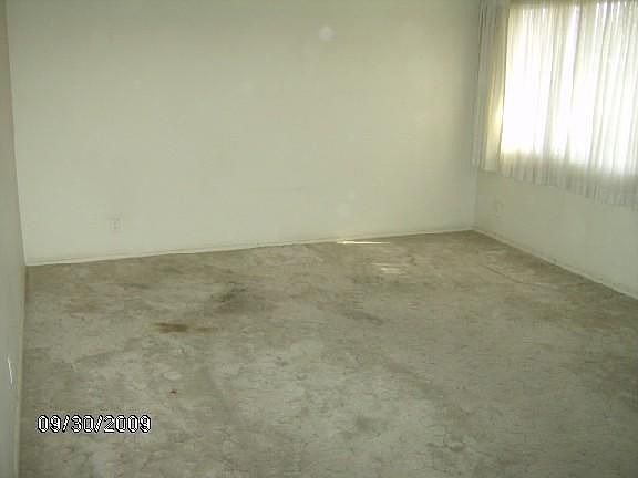 2nd image of 10366 W Oakmont Dr