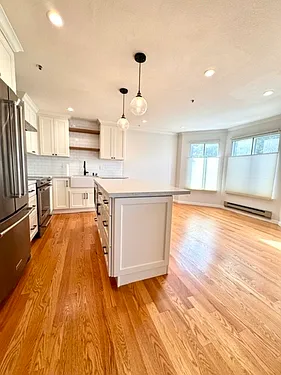 725 Fell St — Photo 8