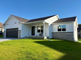 2033 Handel St, Black Earth, WI 53515