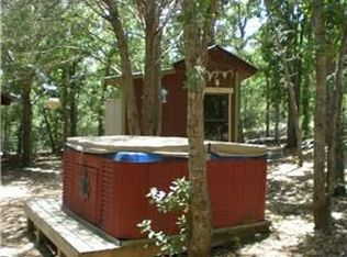 324 Country Way Rd, Smithville, TX 78957