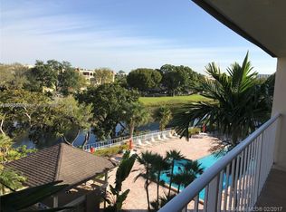 7755 SW 86th St #C-401, Miami, FL 33143