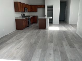 6108 Strand Loop SE, Albuquerque, NM 87106