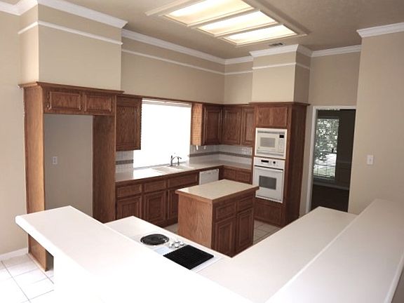 2nd image of 8509 Castle Creek Rd