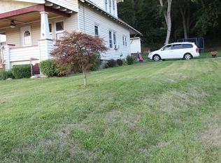 180 Chapman Dr, Amsterdam, NY 12010